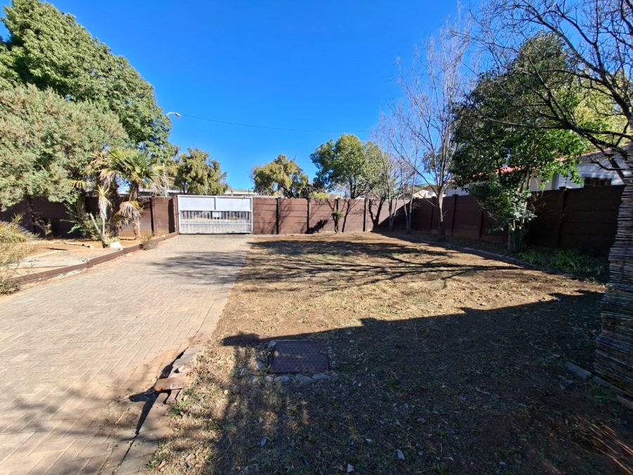6 Bedroom Property for Sale in Park West Free State